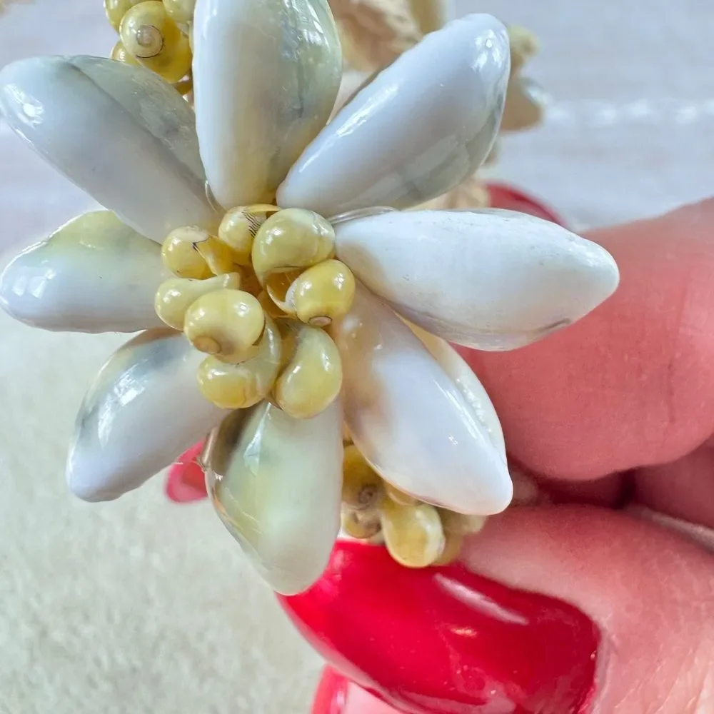 Vintage Raffia Shell Bracelet in Cream and Yellow